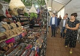 128 artesanos canarios de 55 oficios invaden el Faro de Maspalomas