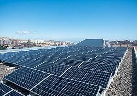 El Cabildo creará una planta solar en el centro de Los Caserones