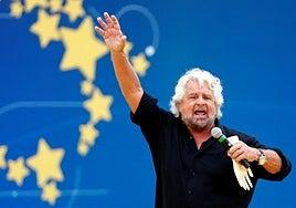 El Movimiento 5 Estrellas de Italia fulmina a su histórico fundador