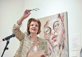 Josefina Alejandro se aproxima a las dificultades «históricas» de la mujer