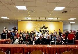 Merienda, parranda y recorrido por la iluminación navideña de los mayores de Santa Lucía