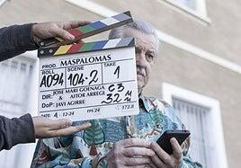 Salir del armario a los 50 para volver a meterse a los 75