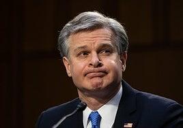 El director del FBI renuncia al cargo antes de que Trump cumpla su amenaza de despido