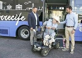 Arrecife esperará a cuatro guaguas más para contar con nuevas líneas urbanas