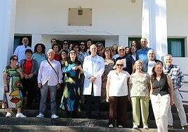 Homenaje a personal sanitario jubilado