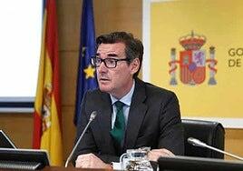El nuevo presidente de la CNMV ve «razonable» esperar a Competencia para aprobar la opa de BBVA y Sabadell