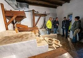 Valleseco rescata del olvido sus antiguos molinos de gofio