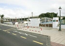 Techado para la zona deportiva del colegio de Costa Teguise