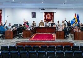 Mogán aprueba recurrir al derecho de superficie para construir vivienda pública