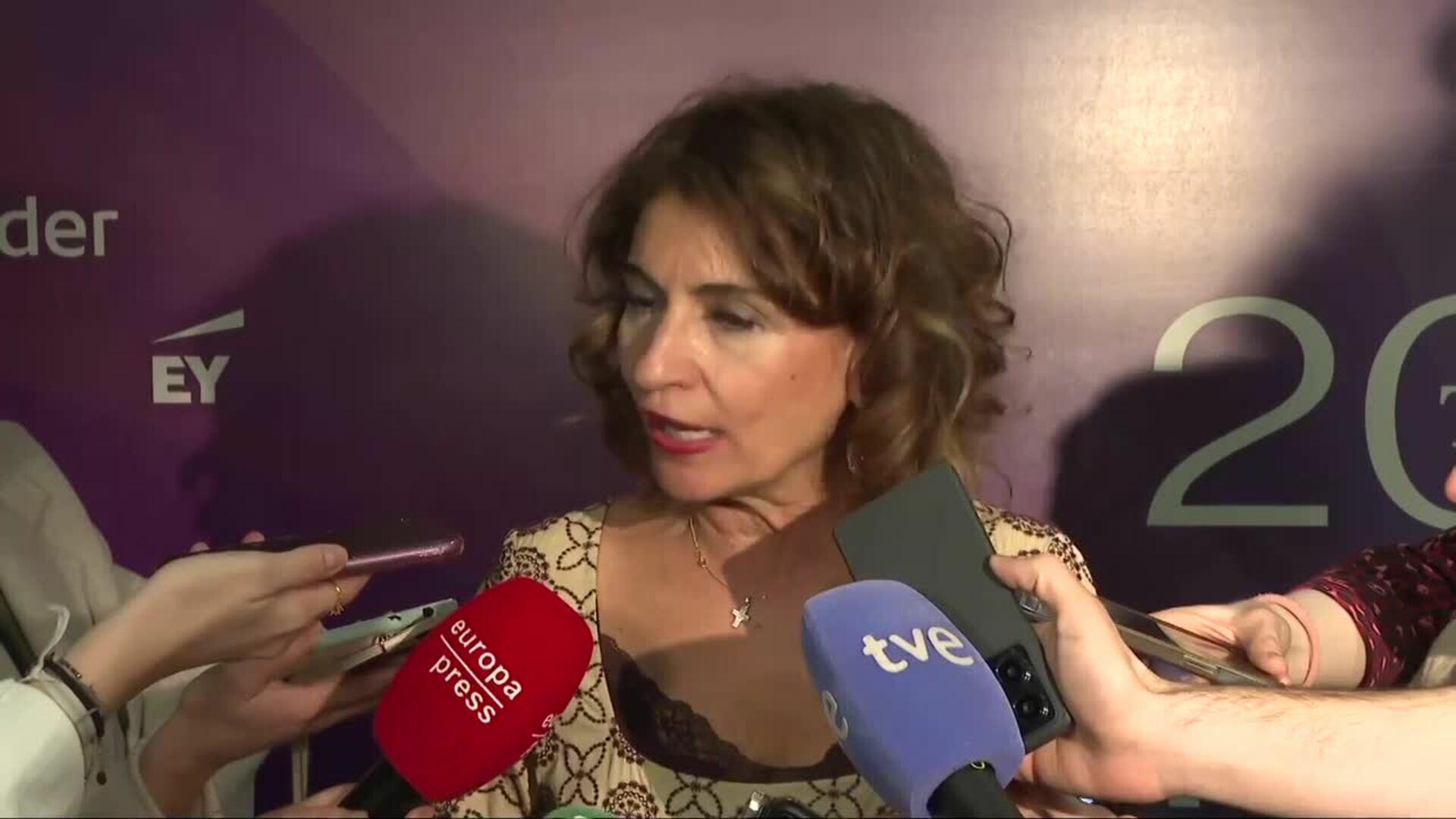 Montero reconoce que las elecciones en Cataluña pueden hacer peligrar los presupuestos