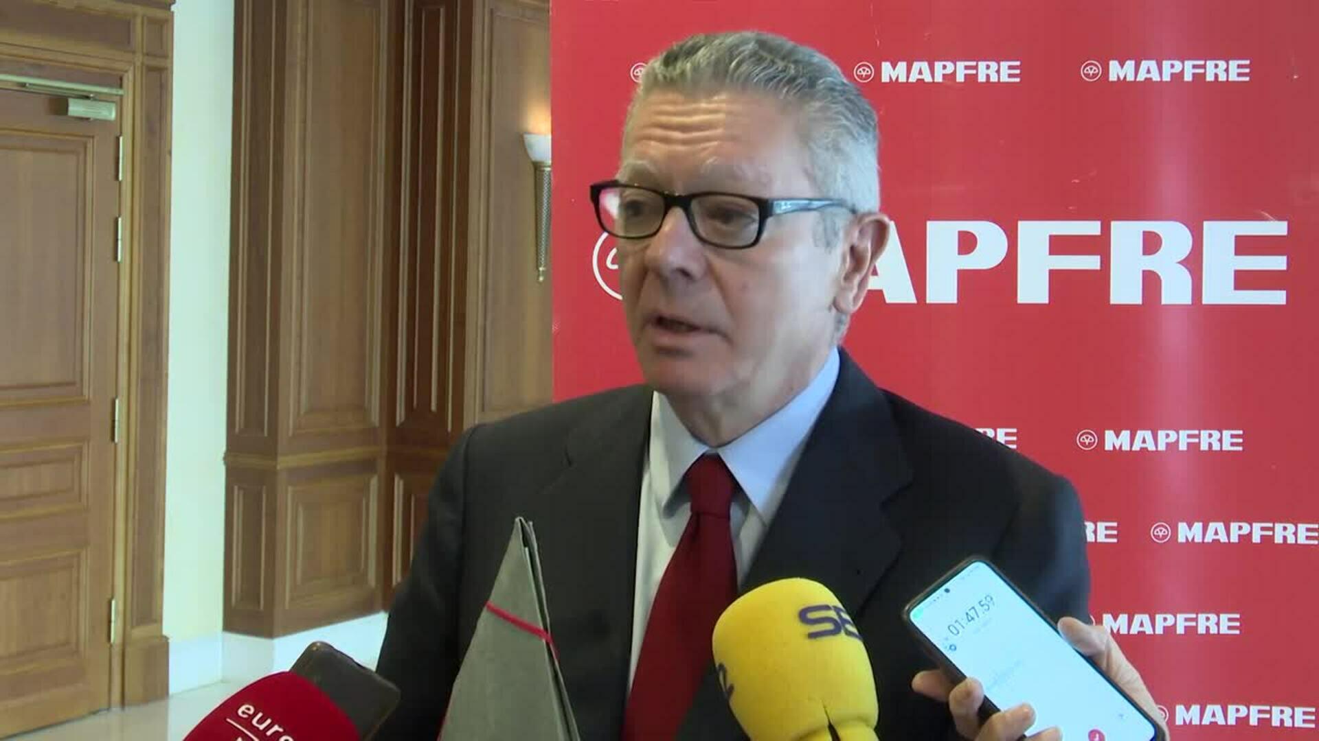 Ruiz-Gallardón aboga por acuerdos PSOE-PP para establecer marcos regulatorios estables