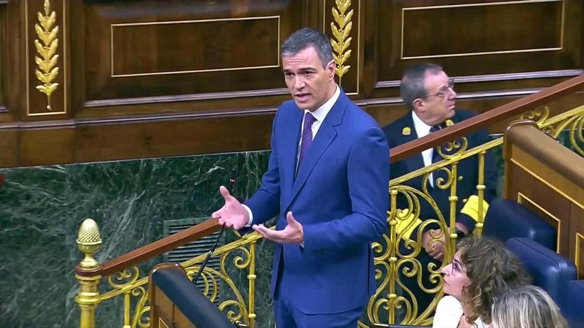 Sánchez afea a ERC su pacto con Junts en el Parlament, pero aboga por entenderse