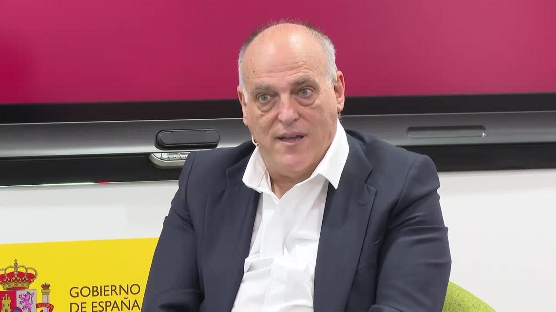 Tebas: "A Vinícius le atacan con insultos racistas porque es un líder contra el racismo"