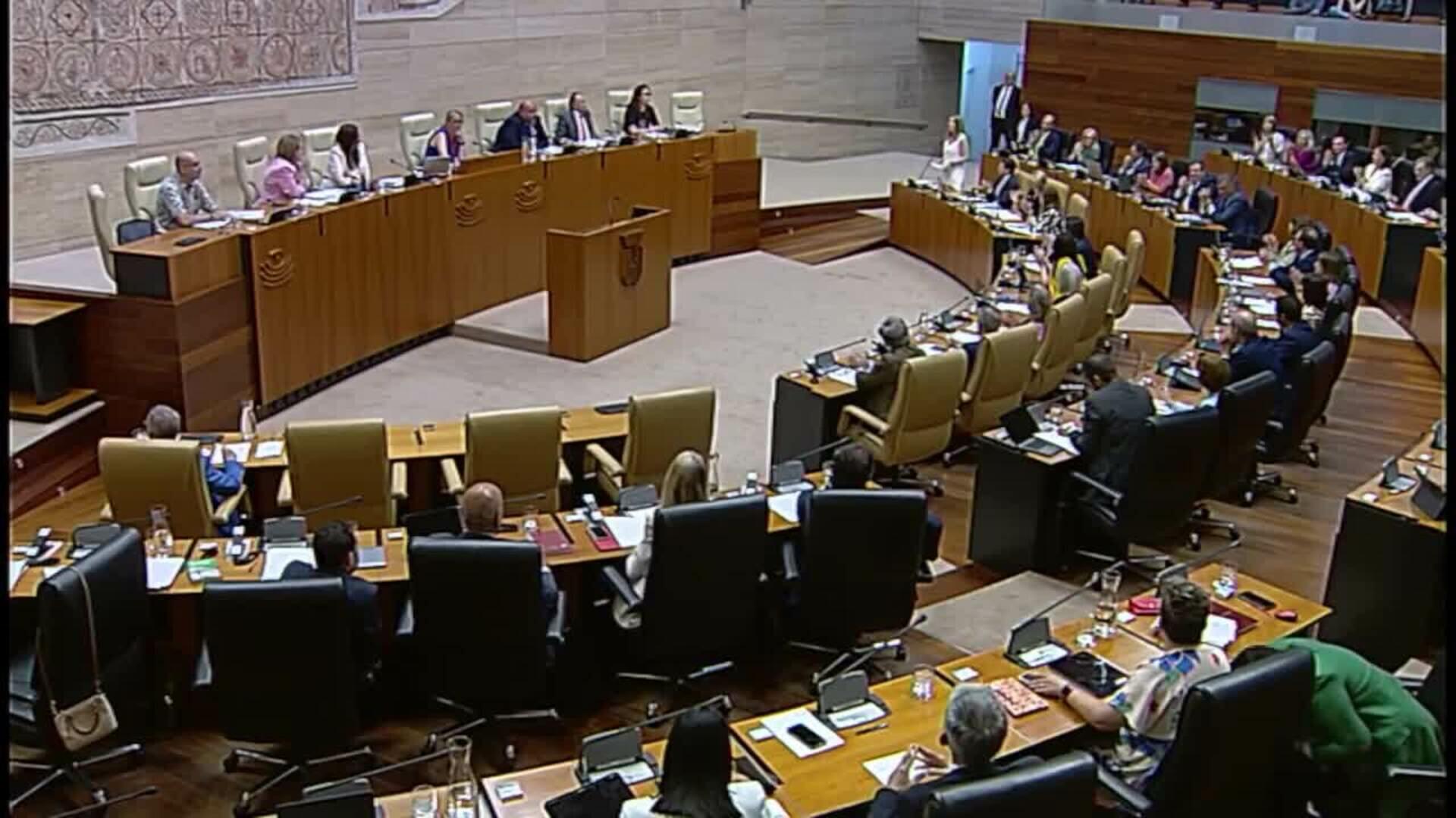 Guardiola destaca que su gobierno goza de "una salud de hierro" tras la ruptura con Vox