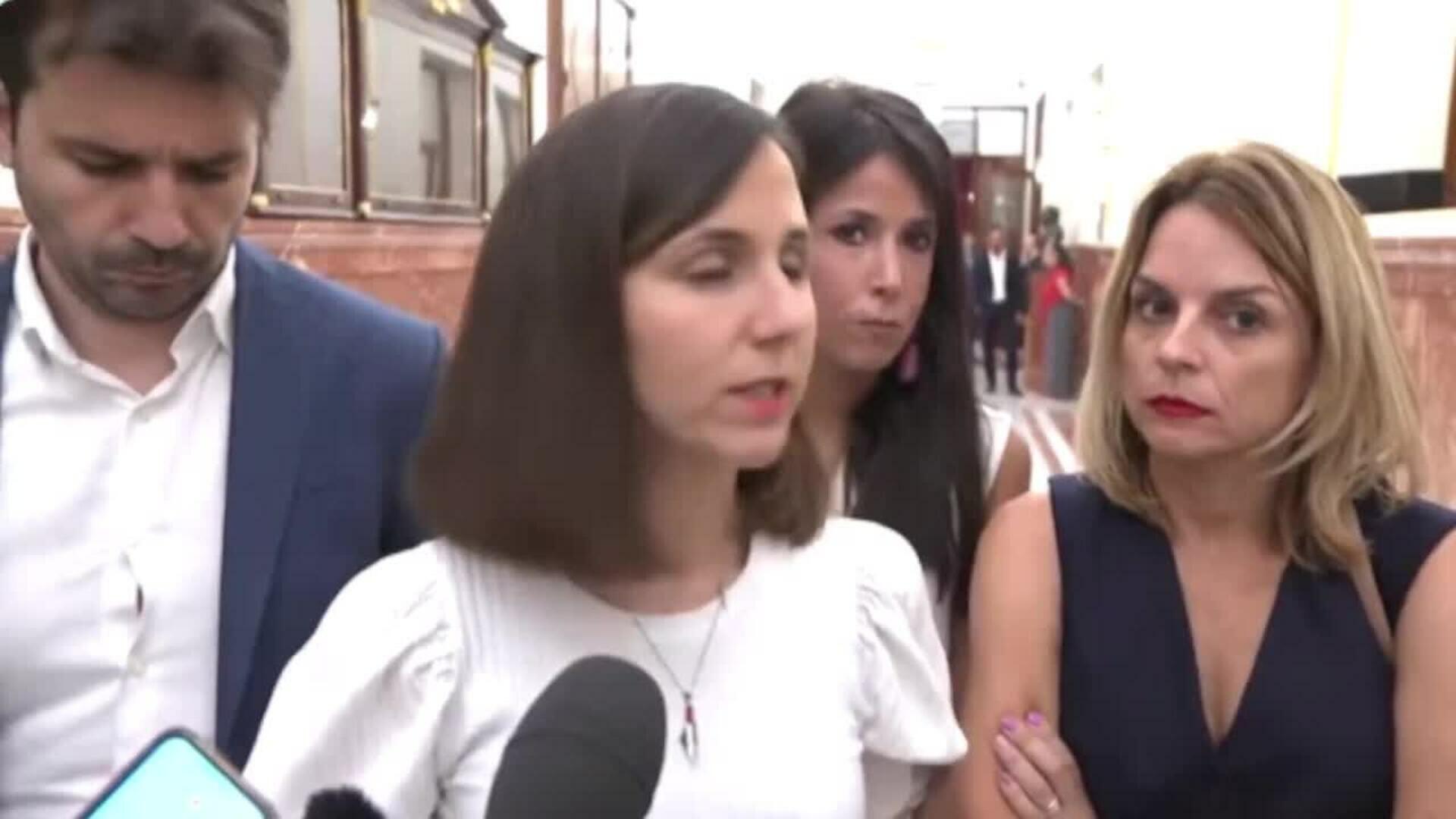 Podemos tilda de "desastre" y alerta: La legislatura está "enterrada"