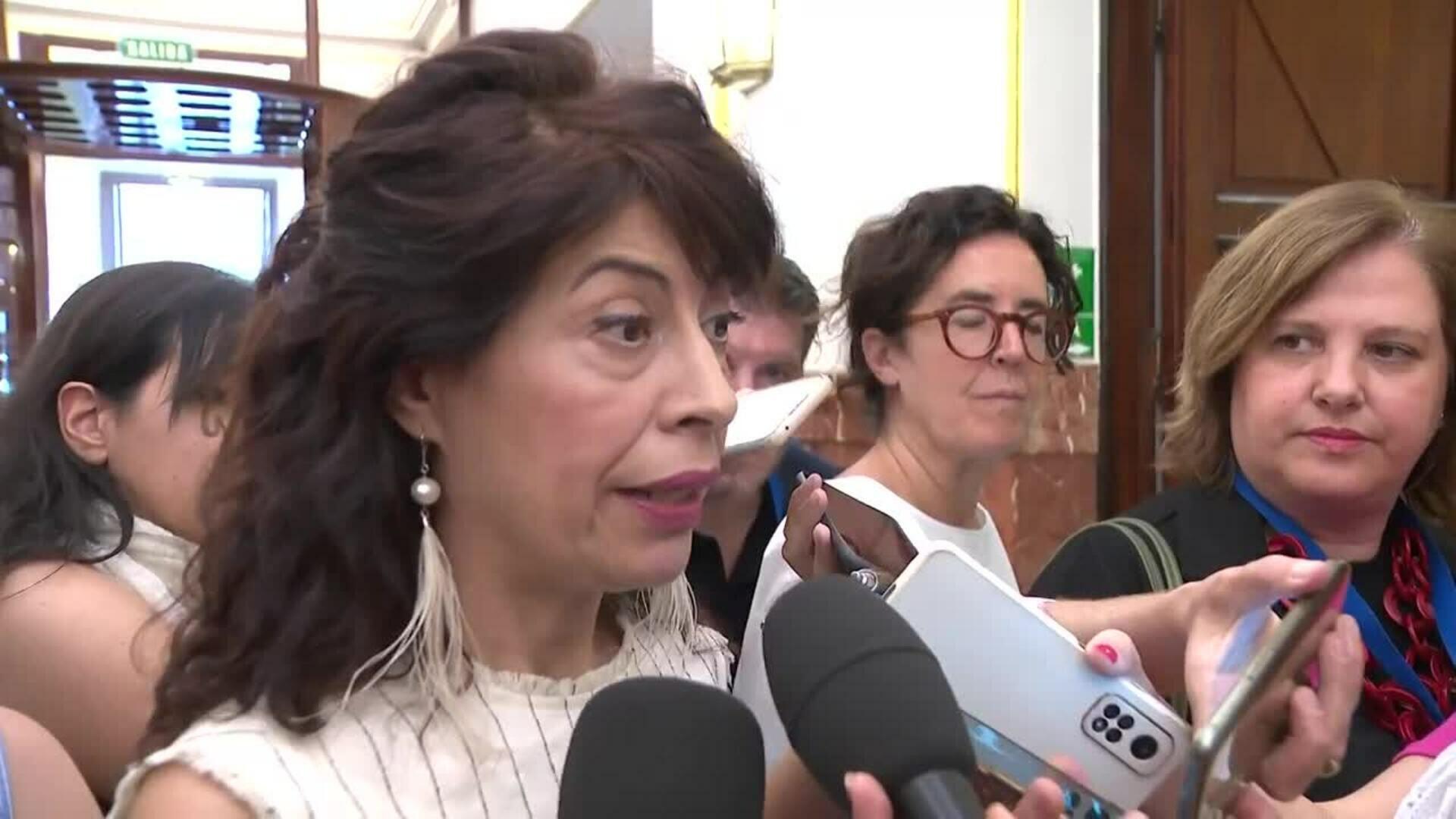 Redondo defiende a Isabel García tras su cese