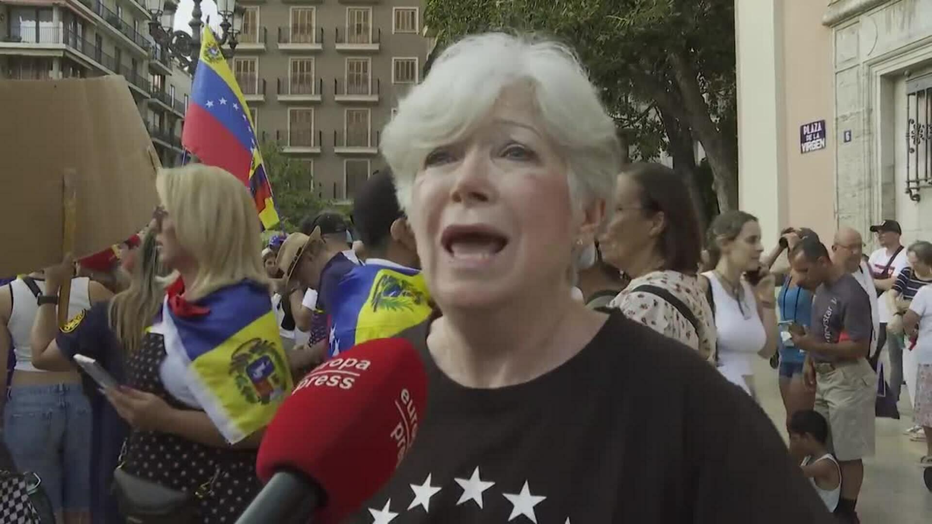 Venezolanos en Valencia protestan contra el gobierno