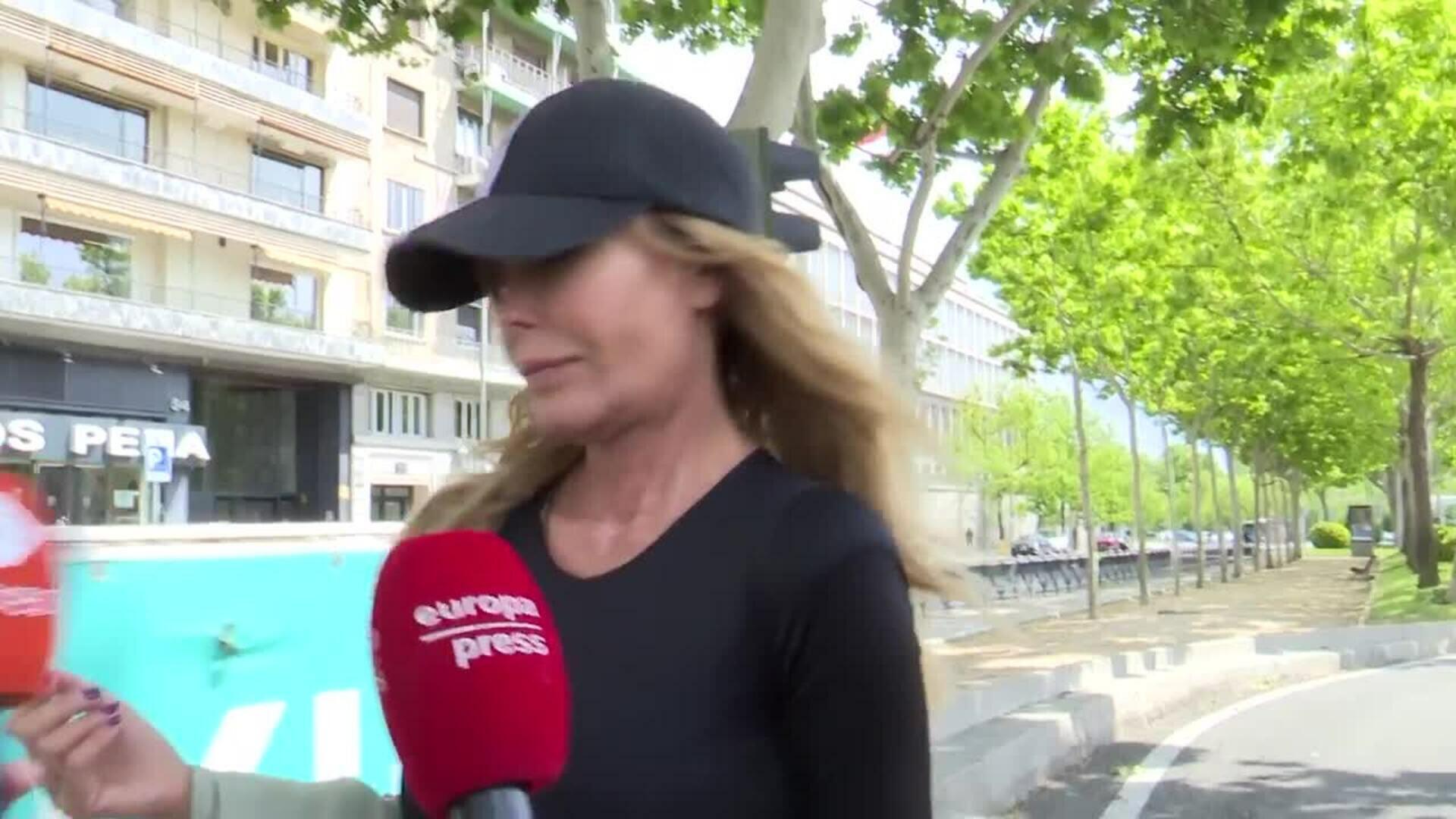 Lara Dibildos, demoledor dardo a María José Suárez en defensa de Escassi