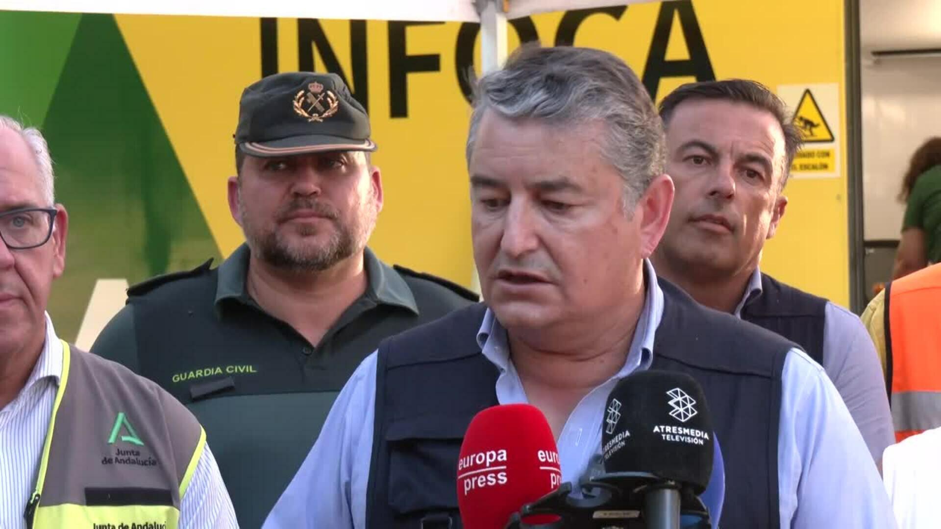 Sanz confirma la estabilización del incendio de Andújar