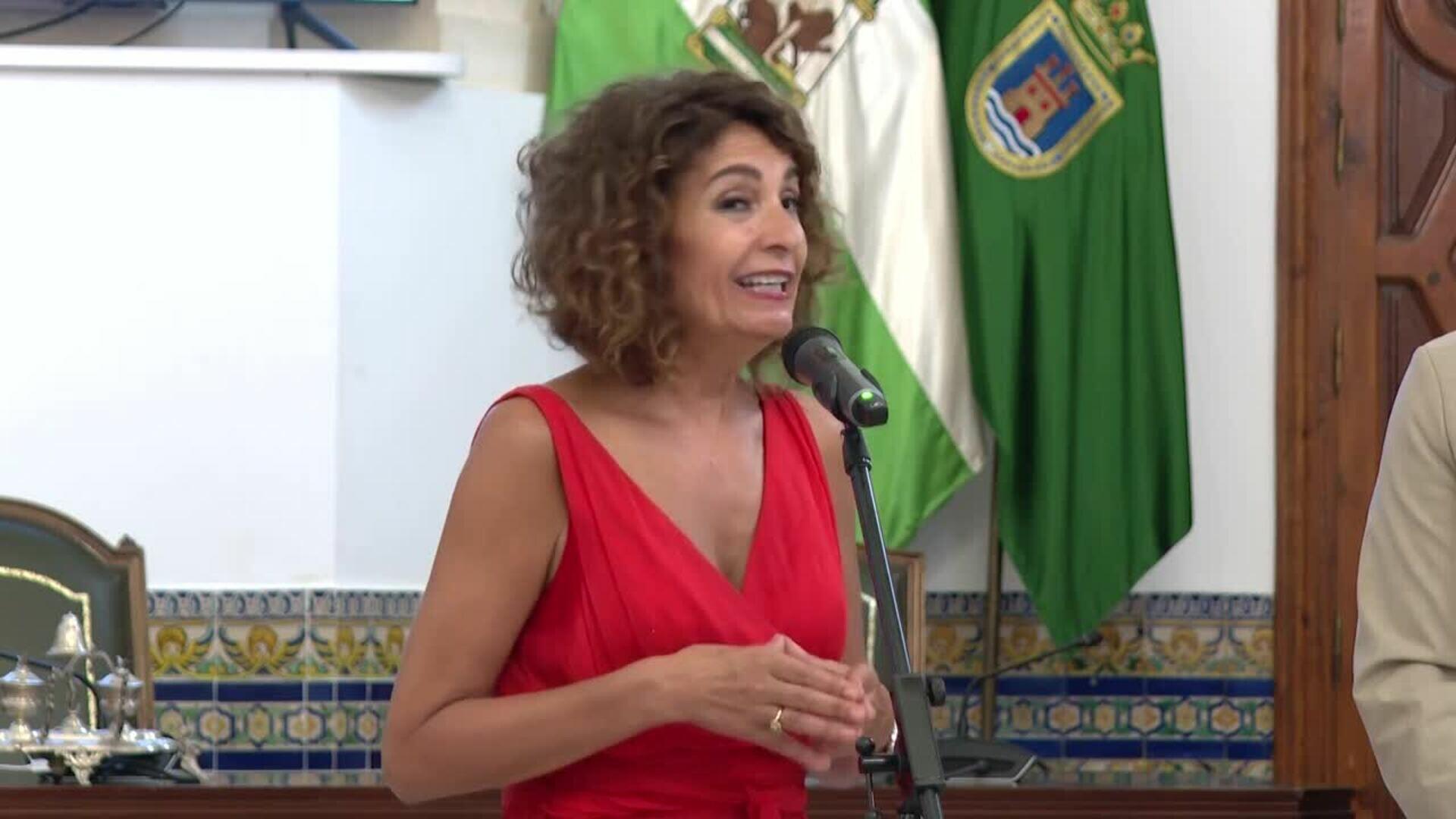 Montero pide a Feijóo rectificar a Albiol sobre los comentarios de la situación migratoria