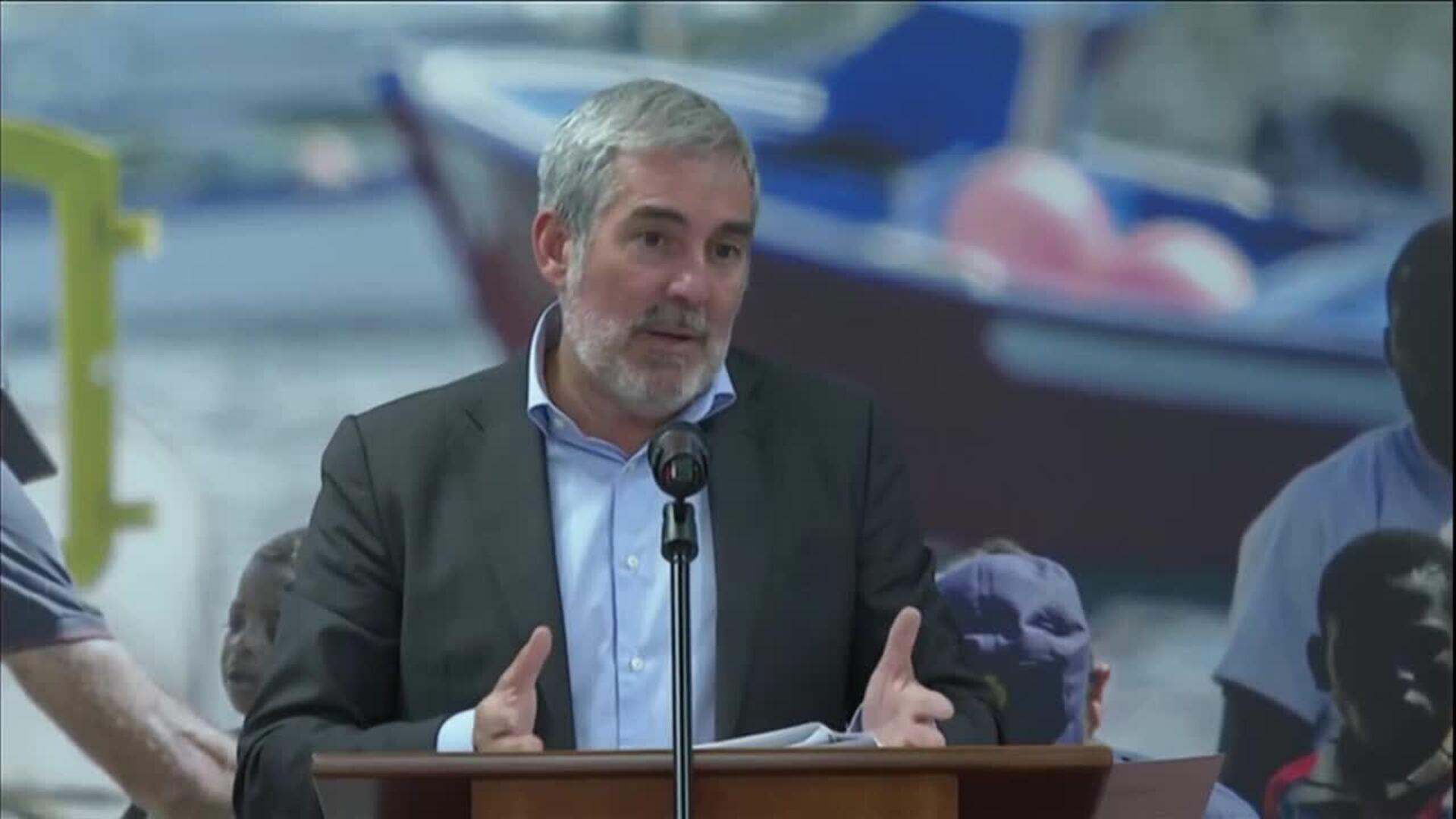 Clavijo se muestra "satisfecho" de que el Gobierno se quiera sentar a negociar con el PP