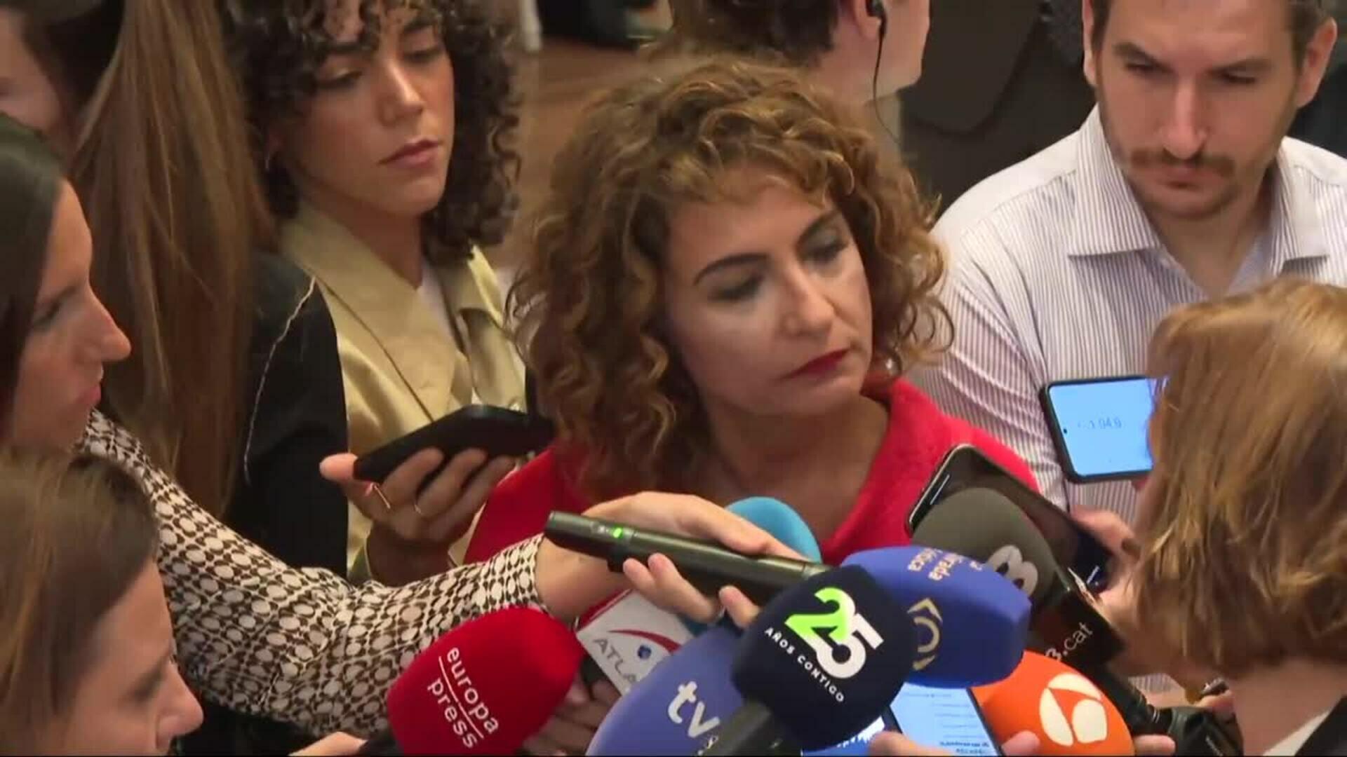 Montero asegura que nadie puede dudar del apoyo del Gobierno a Edmundo González