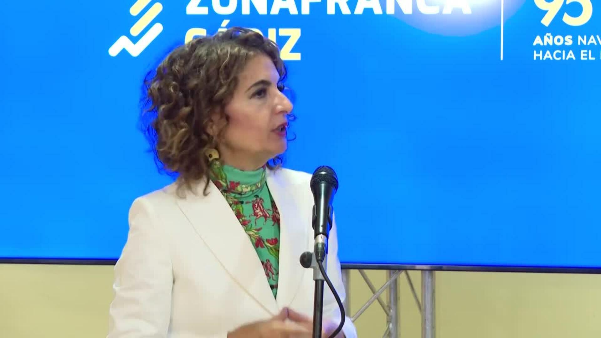 Montero pide a Feijóo "no perjudicar" intereses empresariales en Venezuela