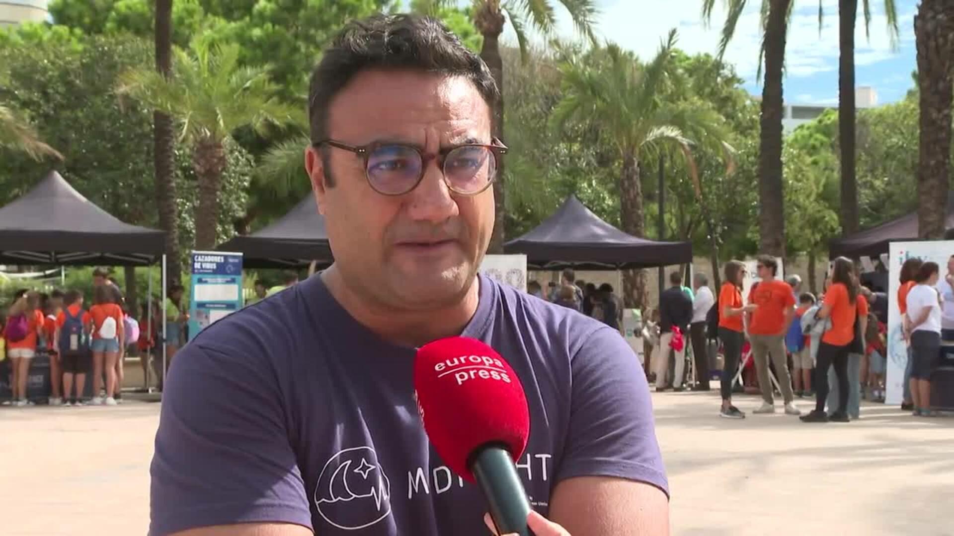 València celebra la "Nit Europa de la Investigación" con 20 talleres de divulgación científica