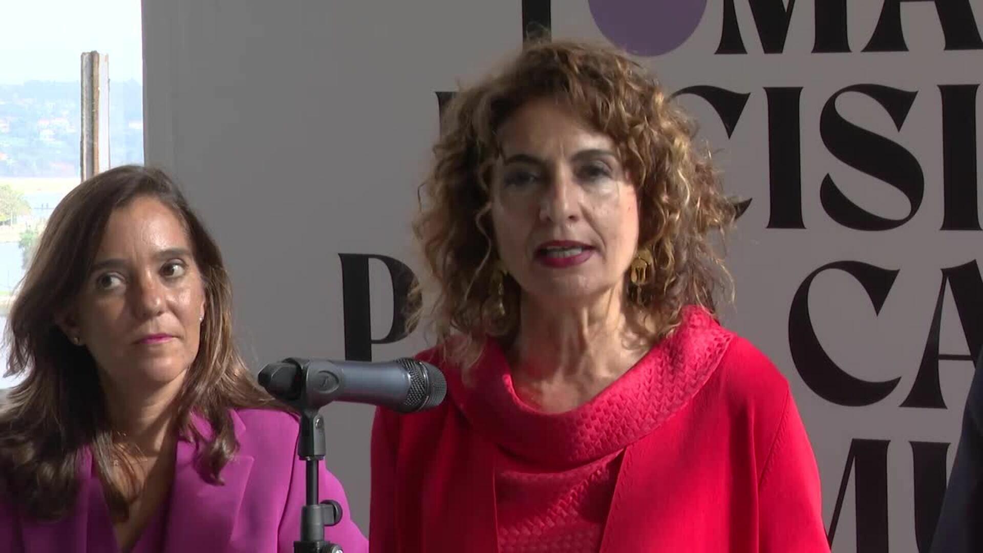 La ministra Montero insta a "espantar la amenaza" que para las mujeres supone la ultraderecha