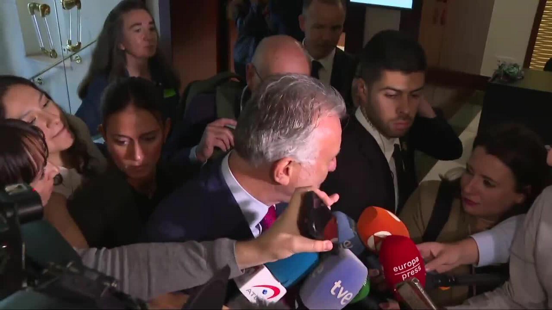 Torres apela a la "discreción" para alcanzar un acuerdo sobre el reparto de migrantes