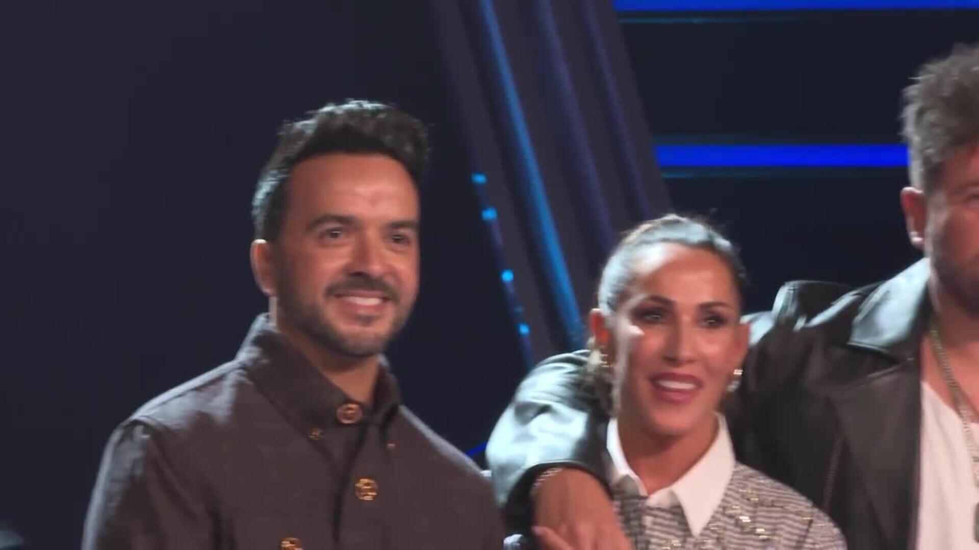 Malú confirma que está radiante tras salir a la luz su historia de amor con Ángel Fernández