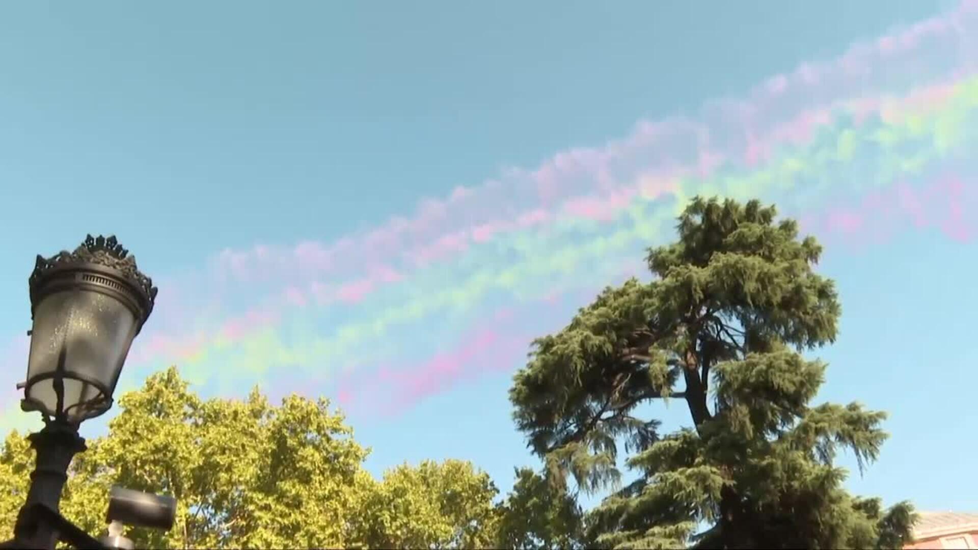 Cancelado el desfile aéreo del 12-O por la lluvia, la Patrulla Águila y el salto en paracaídas