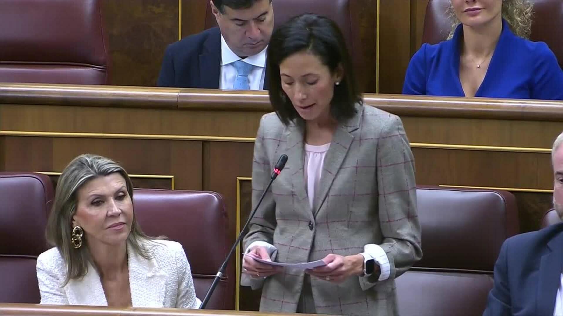 Redondo acusa de "machismo rancio" al PP por sus críticas a los "beneficios" de Begoña Gómez