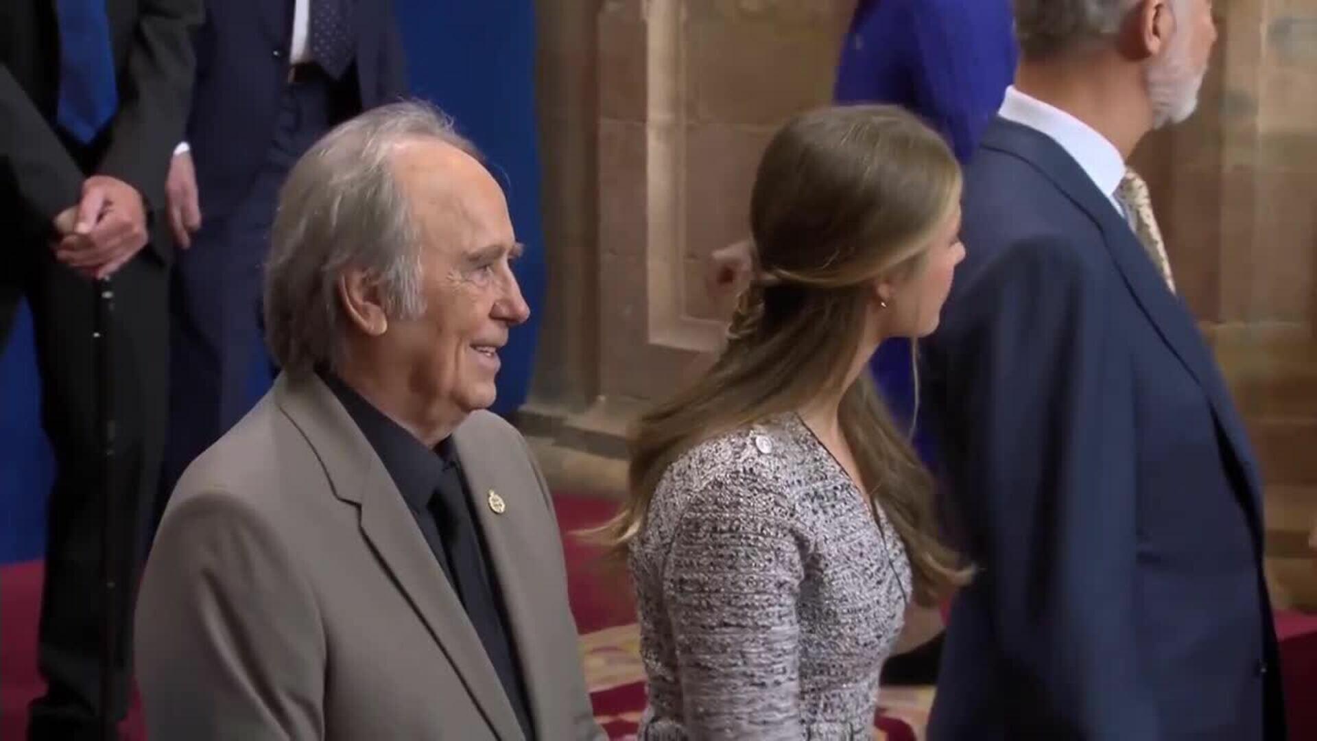 La Princesa Leonor vuelve a lucir un look impecable en la audiencia de este viernes