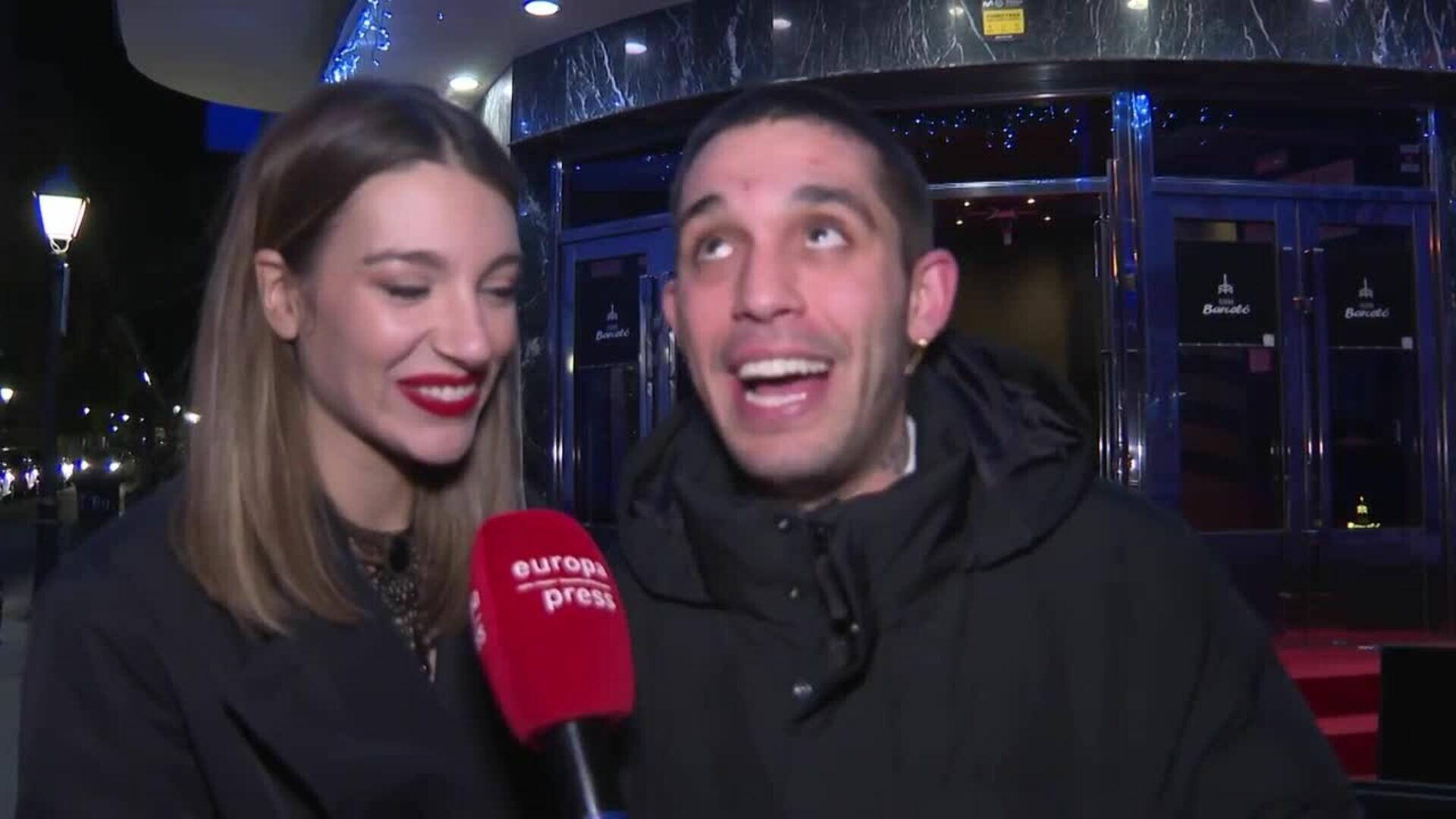 Fran Perea, primeros invitados en llegar a la boda de Ana Guerra y Víctor Elías