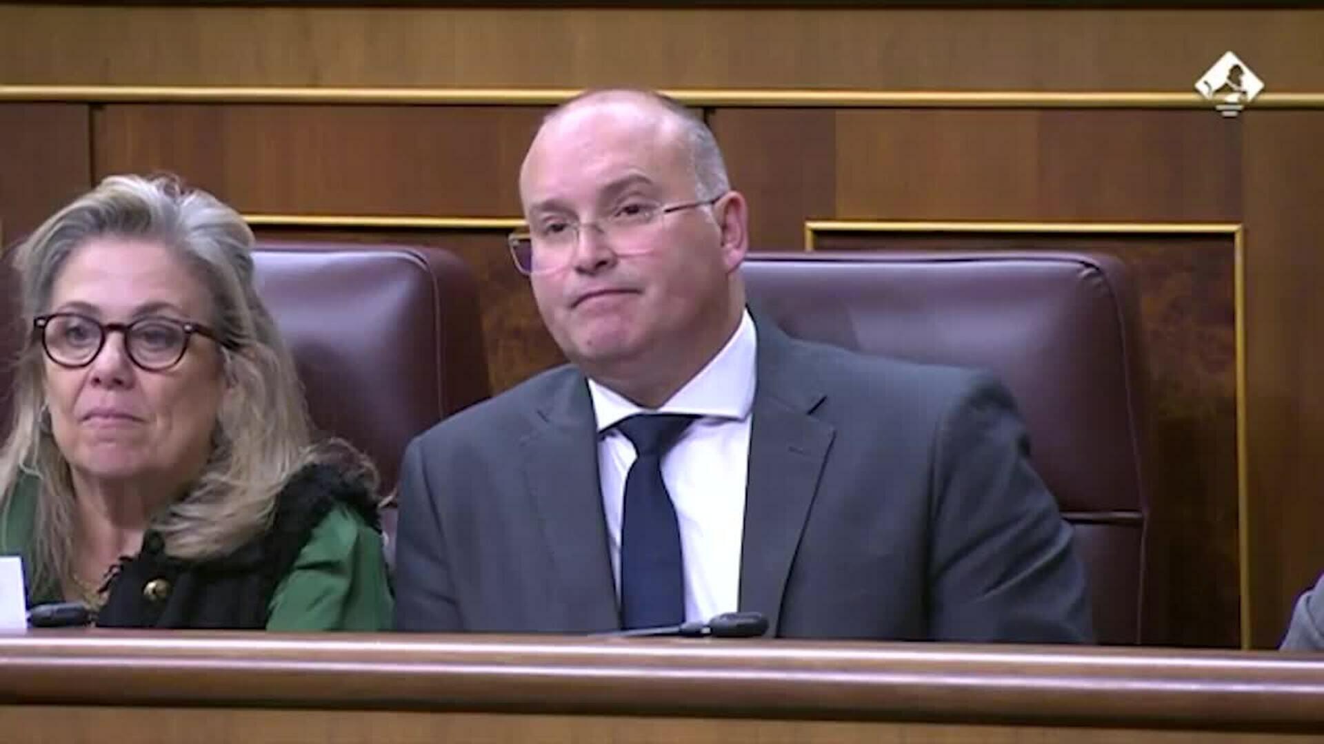 Montero apunta a los PGE se van a "orientar" a ayudas a Valencia