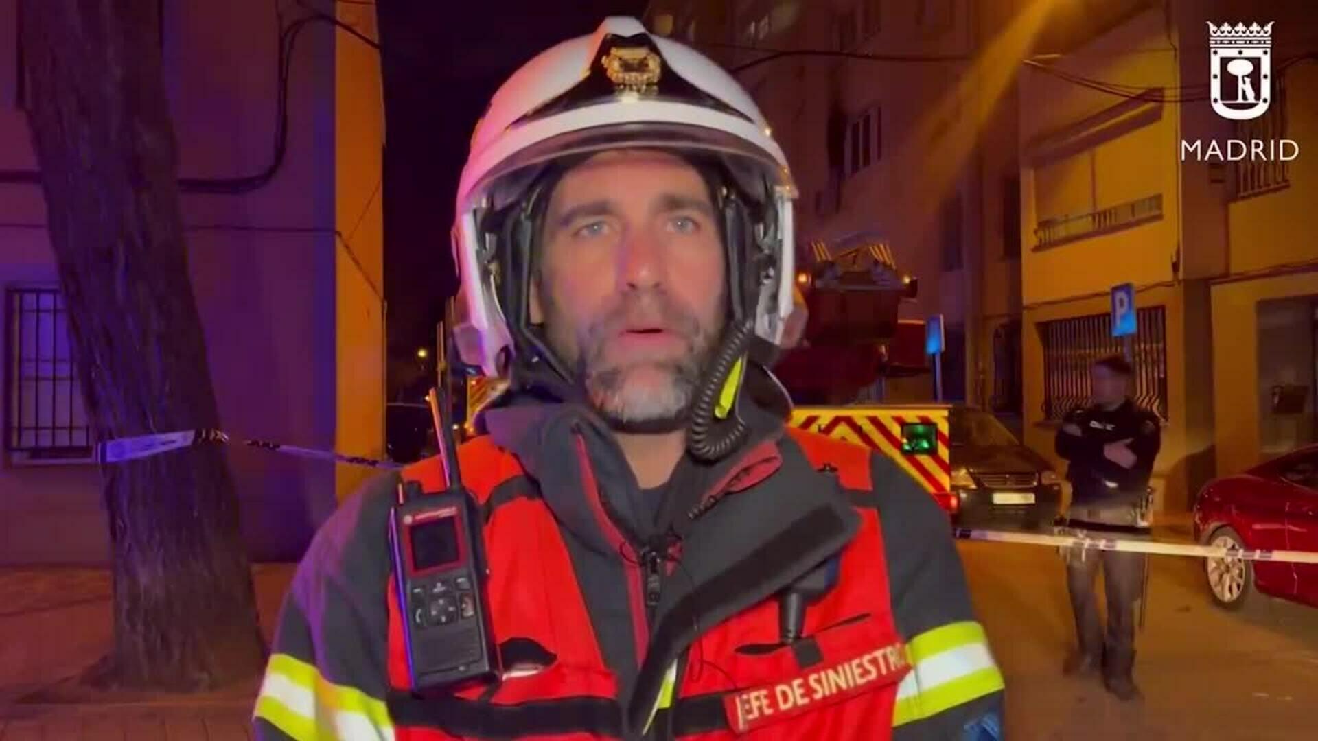 Al menos ocho heridos por incendio en una vivienda en Carabanchel que ha quedado inhabitable