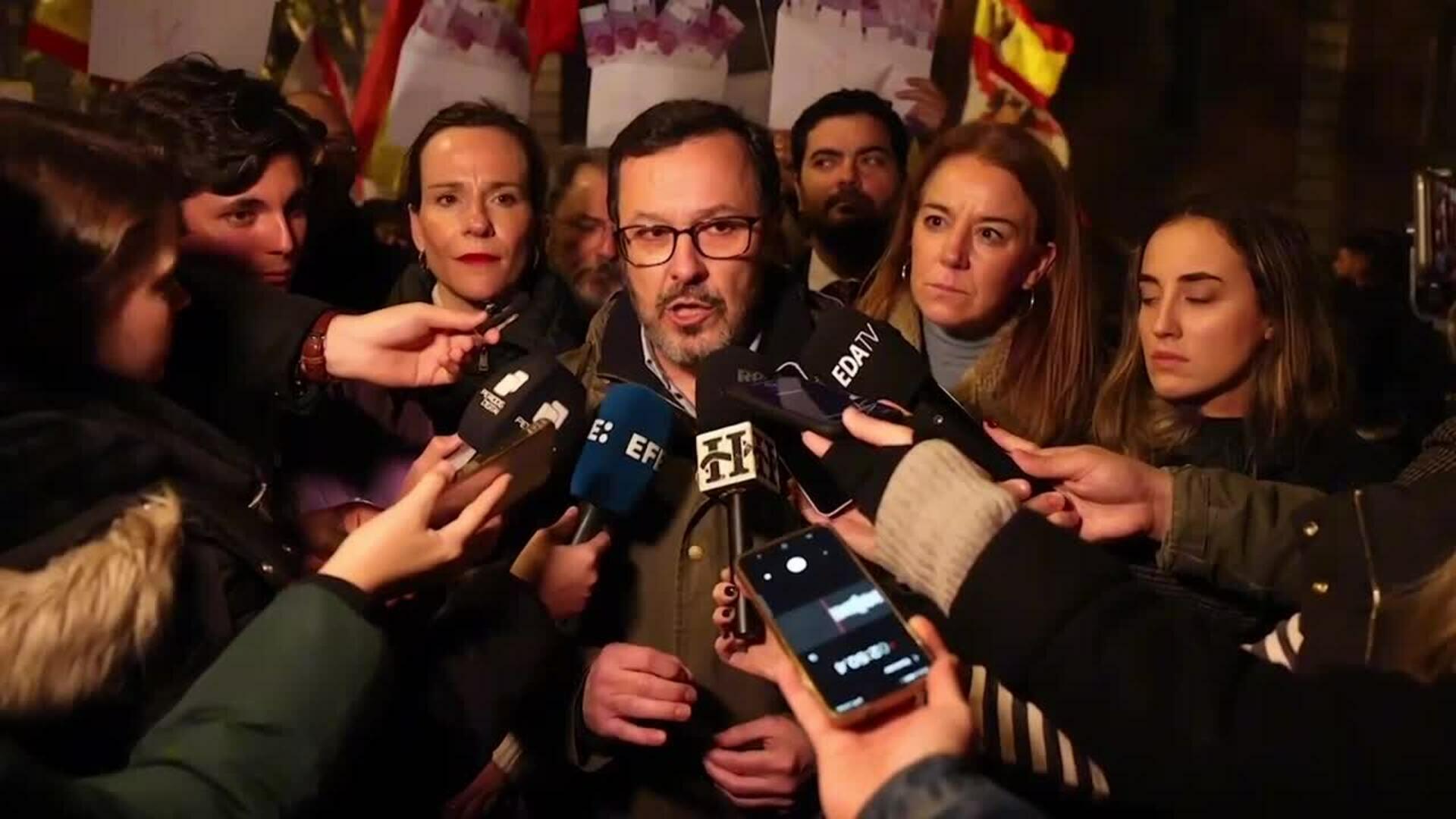 Vox sólo apoyaría una moción de censura para convocar elecciones