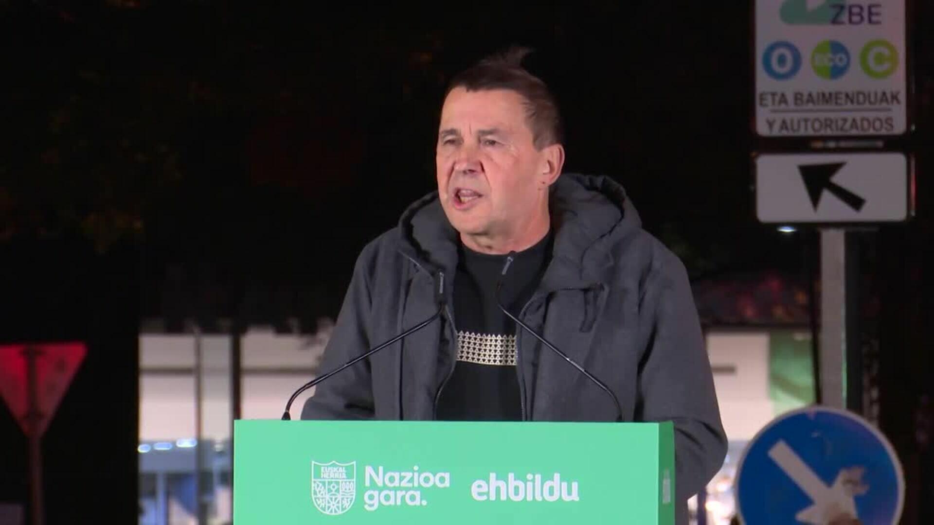 Otegi reivindica que "el camino al nuevo estatus empieza por reconocer que EH es una nación"