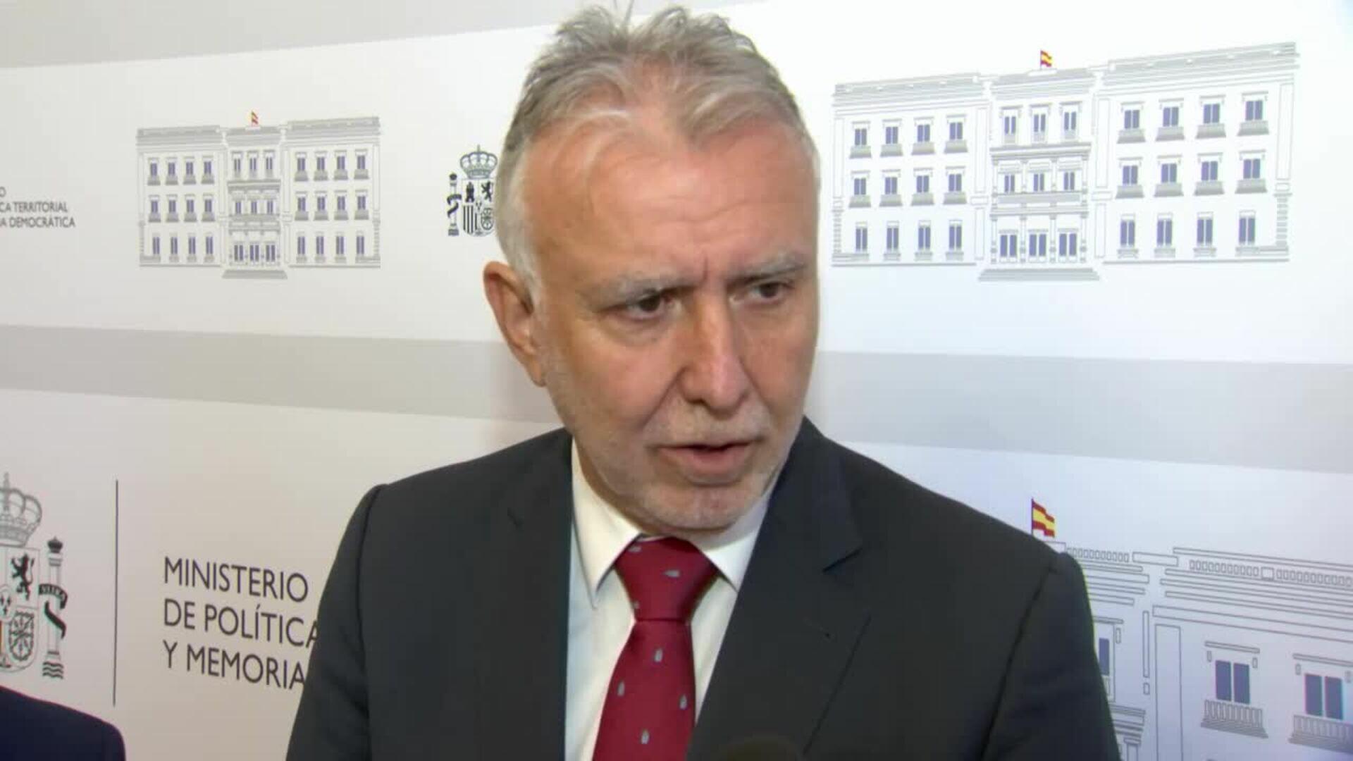 Torres anuncia un "apoyo económico" a Ceuta antes de 2025 para menores migrantes no acompañados