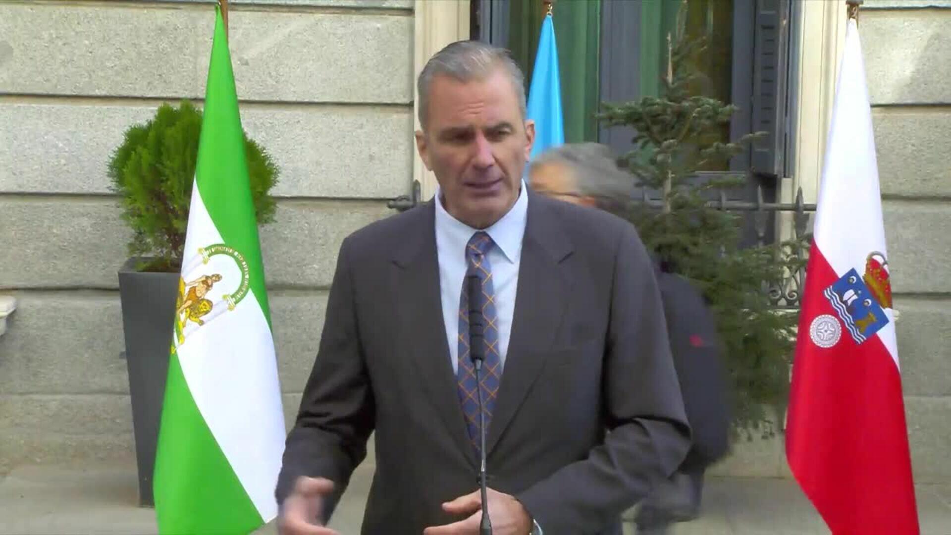 La migración y la monarquía protagonizan el panorama político del Día de la Constitución