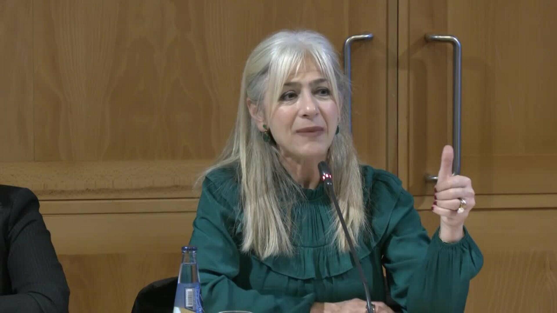 El arte intemporal de Picasso dialoga con la obra de Koons en la Alhambra