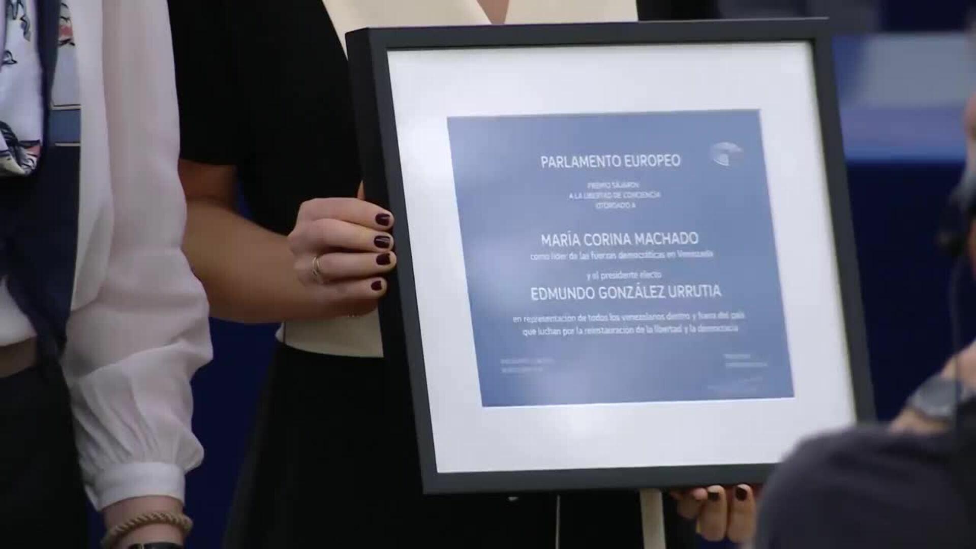 Edmundo González y Corina Machado reciben el premio Sajarov 2024