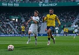 La UD Las Palmas, aplastada en Elche