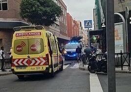 Mujer herida tras una colisión entre un turismo y una patineta en Las Palmas de Gran Canaria