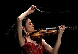 María Dueñas: «Los jóvenes tenemos que mantener viva la música y servir de inspiración»