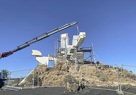 Empieza el montaje de la nueva Escultura a la Fecundidad