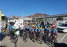 El pueblo grancanario responde y dona 600 bicis para niños en Gambia