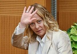 Extrema derecha, también privatizando todo