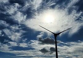 Vientos fuertes y ligero descenso de temperaturas este lunes en el archipiélago